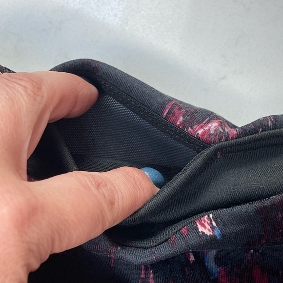 Victoria's SECRET NWT Cropped Leggings Sx Small - Picture 5 of 9